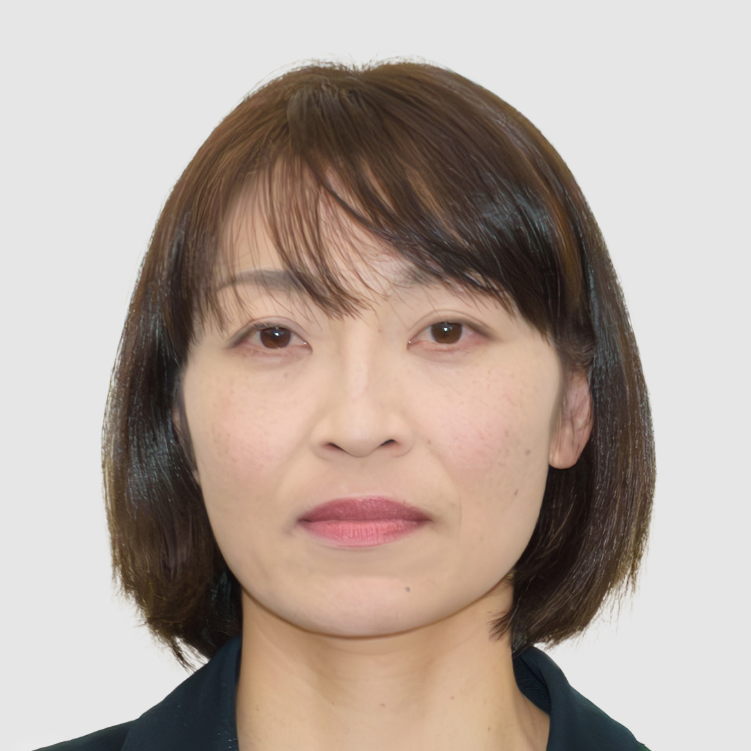 平原留美（47）の写真