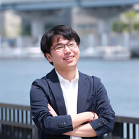 西岡壱誠