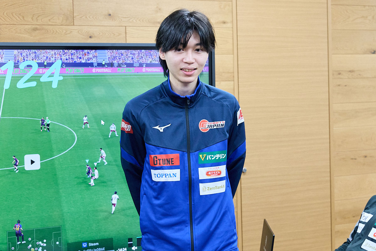 eFootball 日本代表 Tess（貴田英貢也）選手