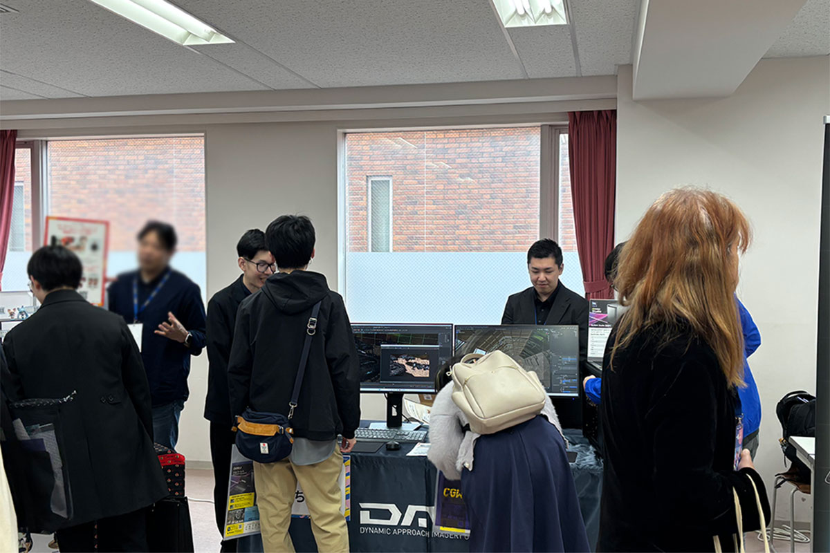 盛況なマウスブース