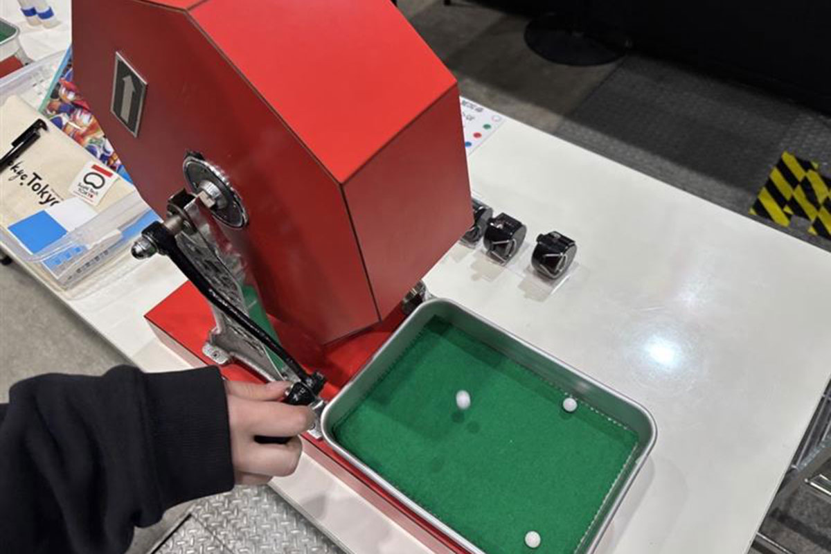 外れが三つ出たガラガラ