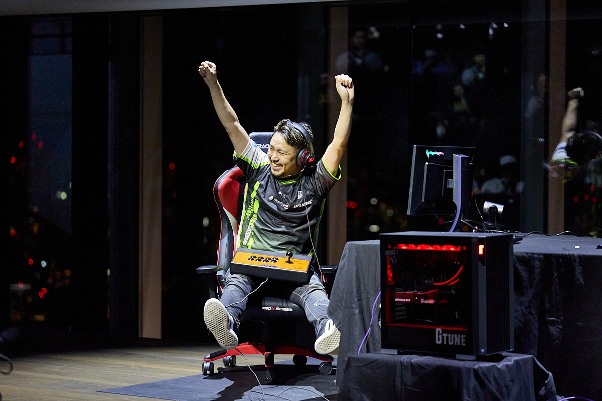 優勝を決めた瞬間のTonchan選手