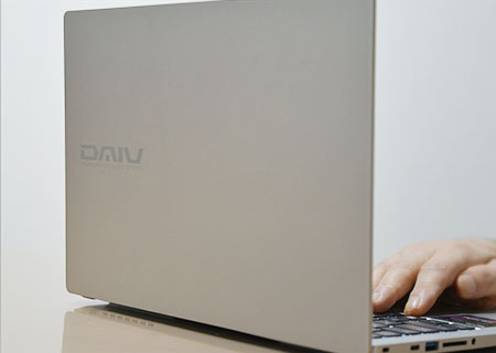 DAIV Z4 を使用している様子